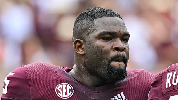 Aggies defensive lineman Albert Regis